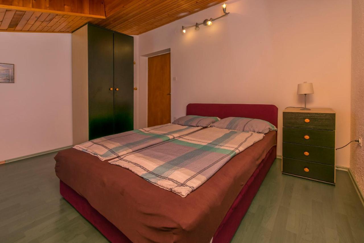 Apartments Olivera Rogoznica  Bagian luar foto