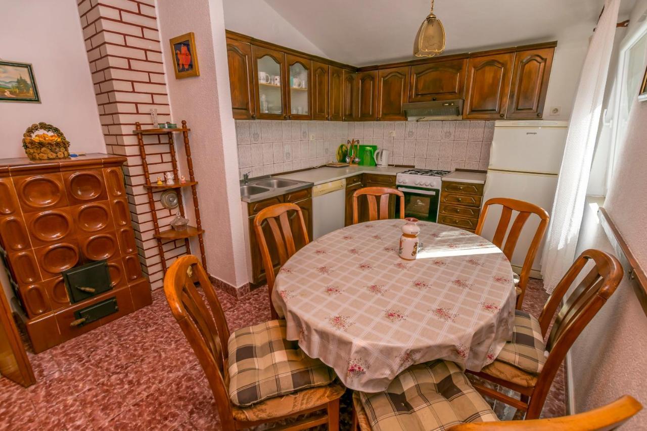 Apartments Olivera Rogoznica  Bagian luar foto