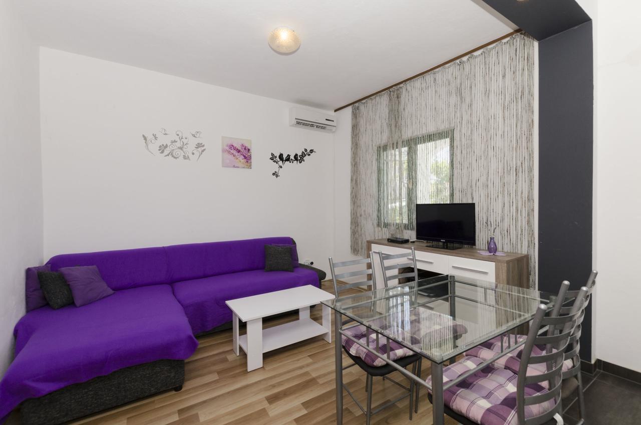 Apartments Olivera Rogoznica  Bagian luar foto