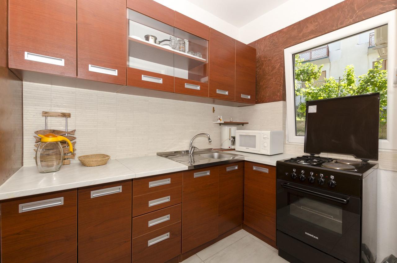 Apartments Olivera Rogoznica  Bagian luar foto